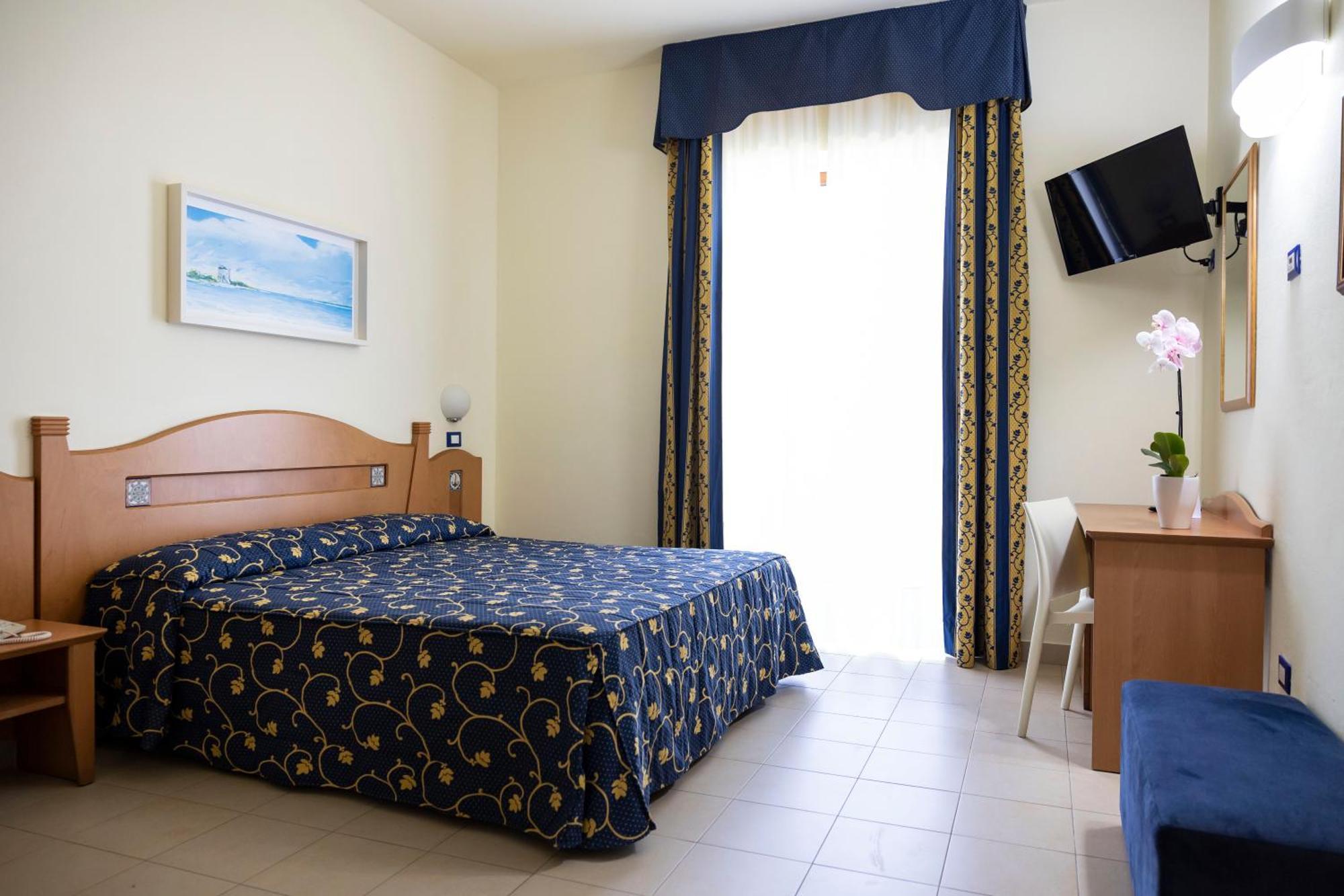 Blu Salento Village Sant Isidoro  Exteriör bild