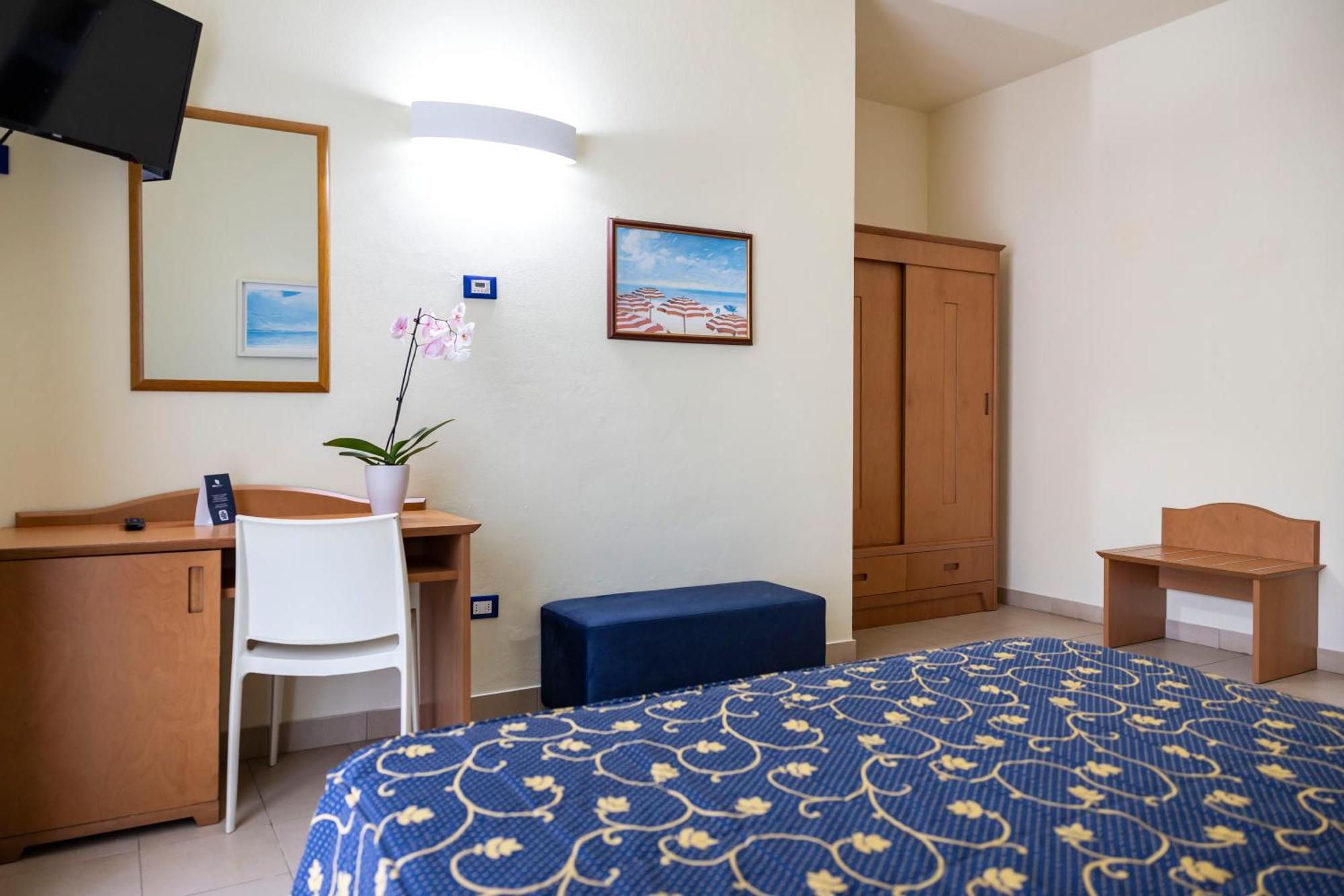 Blu Salento Village Sant Isidoro  Rum bild