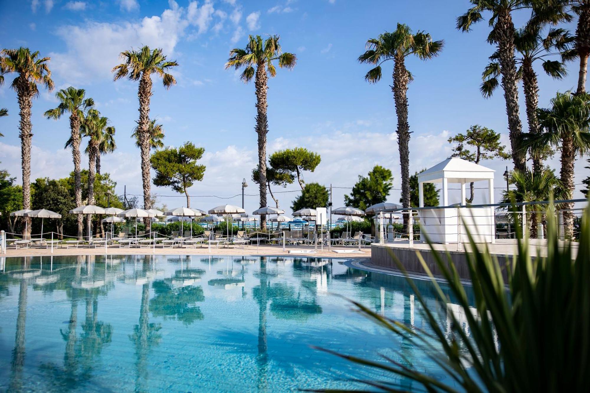Blu Salento Village Sant Isidoro  Exteriör bild