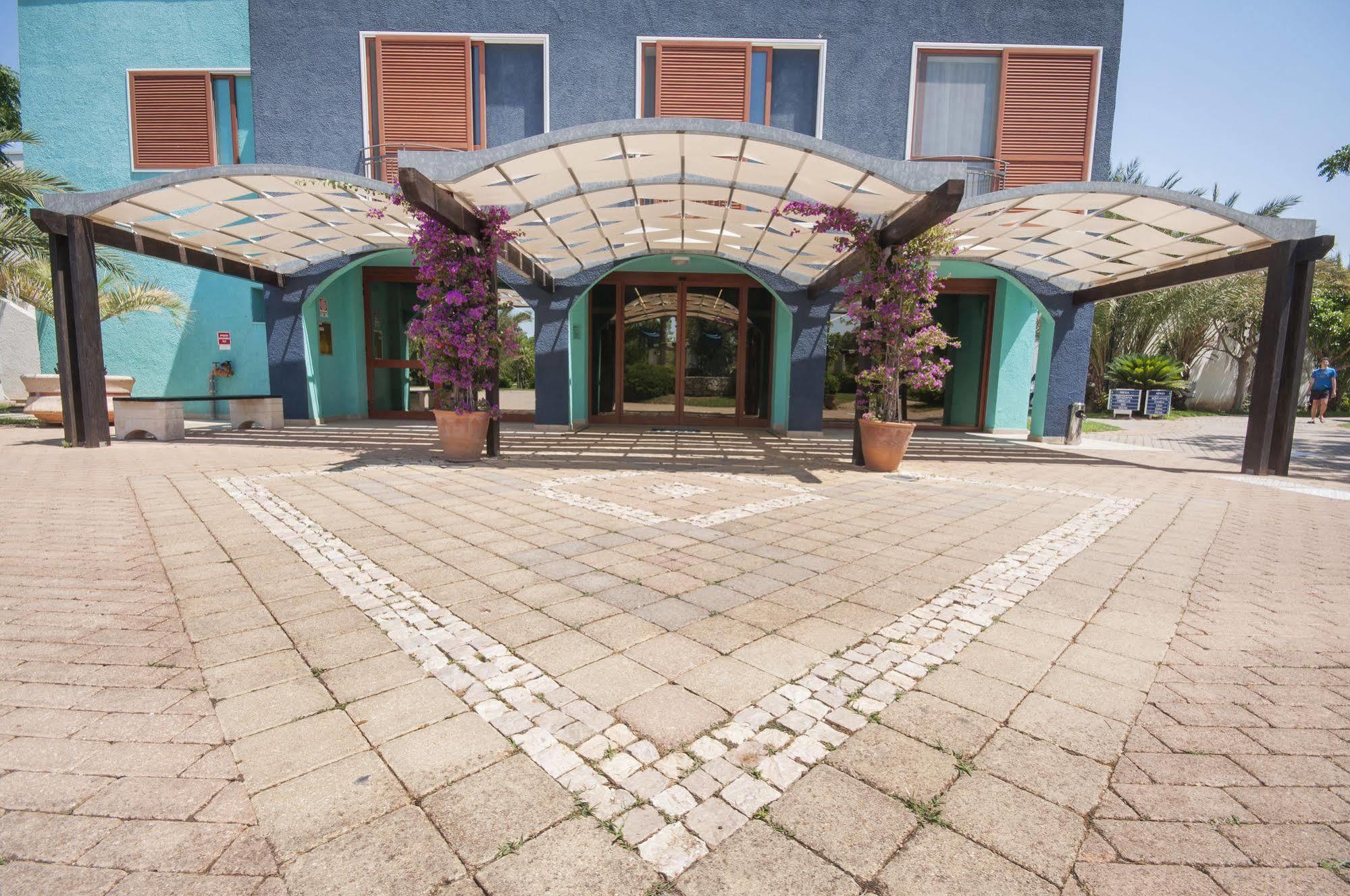 Blu Salento Village Sant Isidoro  Exteriör bild