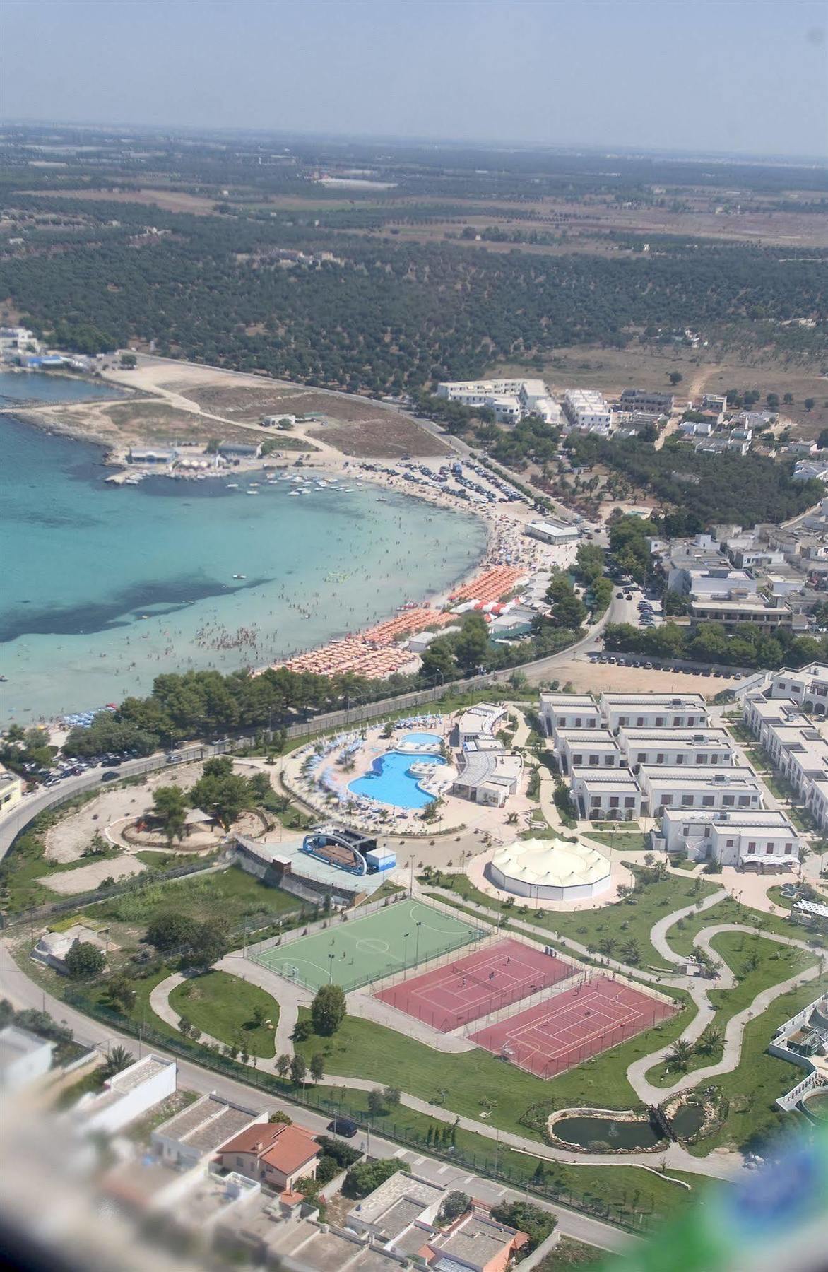 Blu Salento Village Sant Isidoro  Exteriör bild